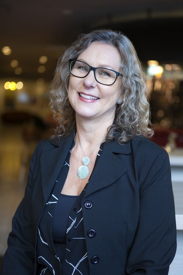Pia Villför Larsson mötesfacilitator och expert på SMARR-modellen för effektiv mötesledning